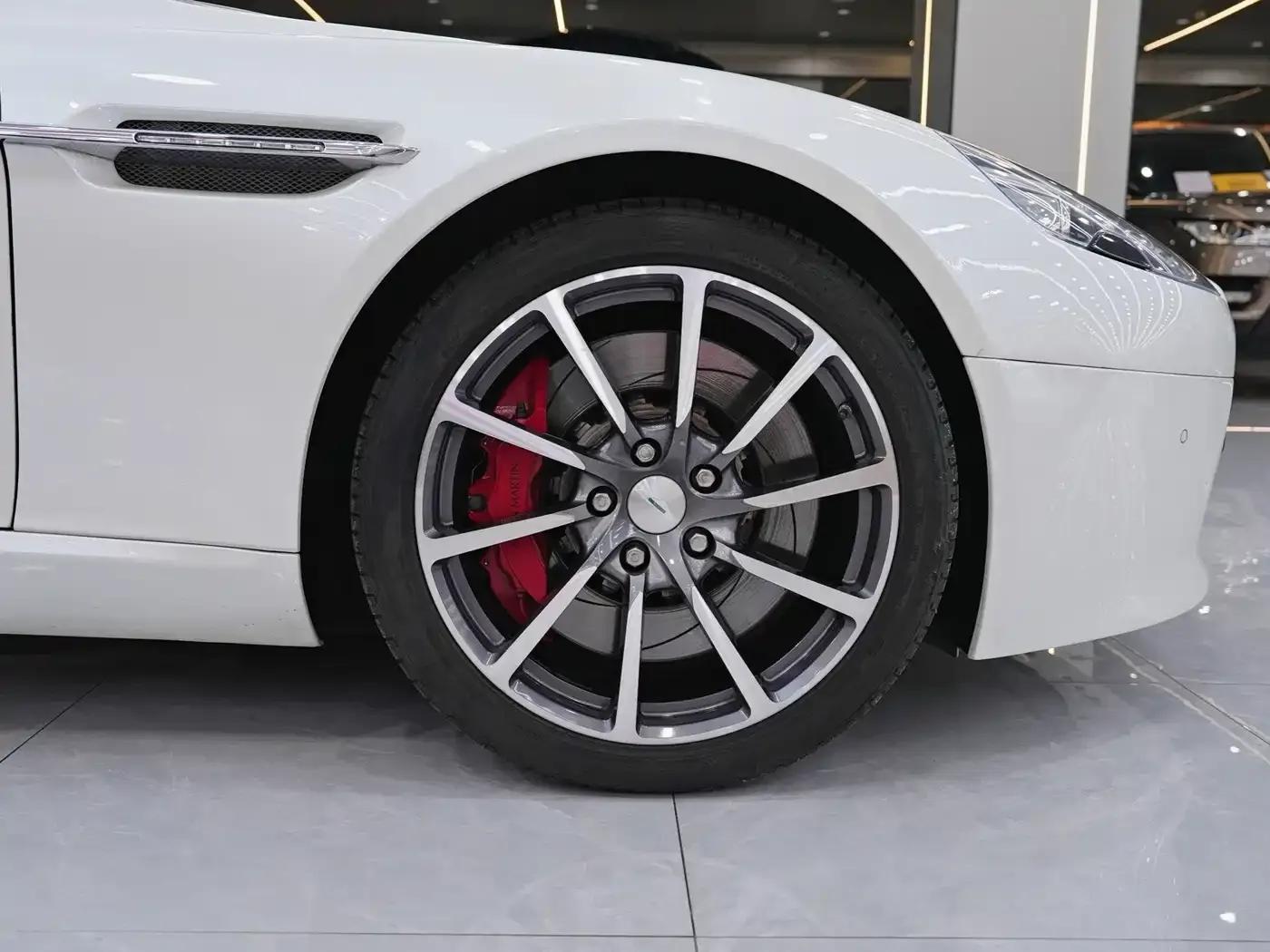 2017 Rapide 6.0L S — миниатюра 8