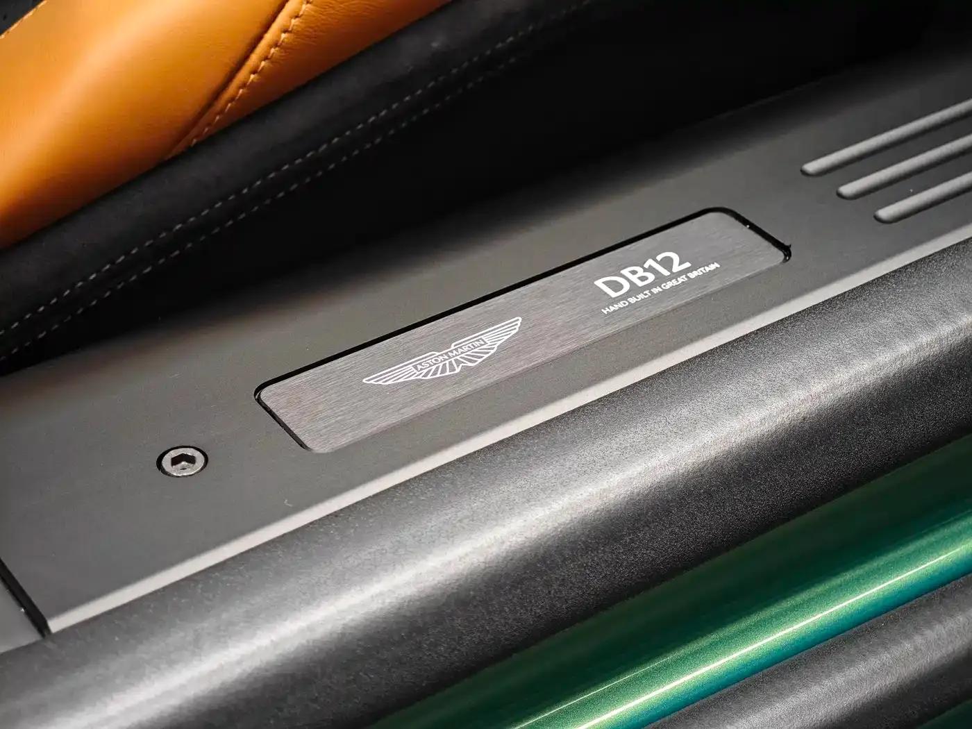 Aston Martin DB12 2023 4.0T V8 Coupe — миниатюра 19