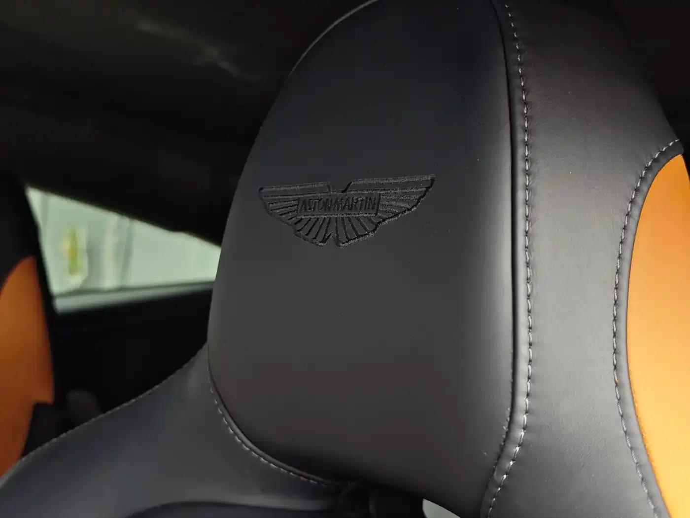 Aston Martin DB12 2025 4.0T V8 Coupe — миниатюра 18