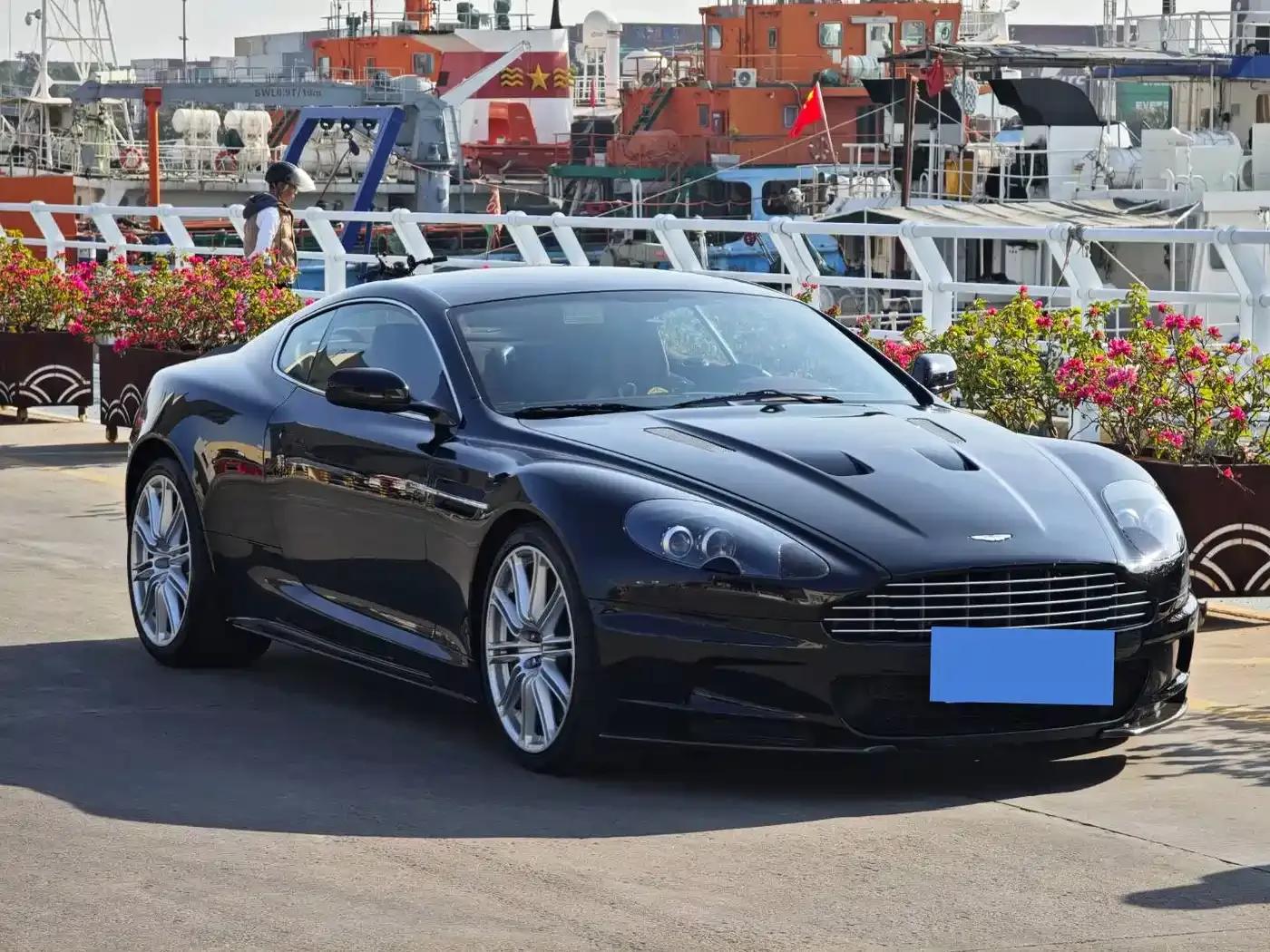 Aston Martin DBS 2009 6.0 Touchtronic Coupe — миниатюра 2