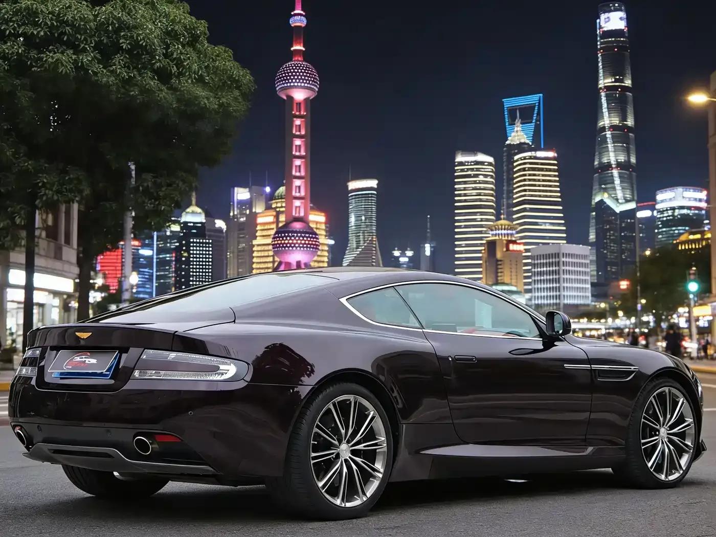 2012 Virage 6.0 Coupe — миниатюра 11