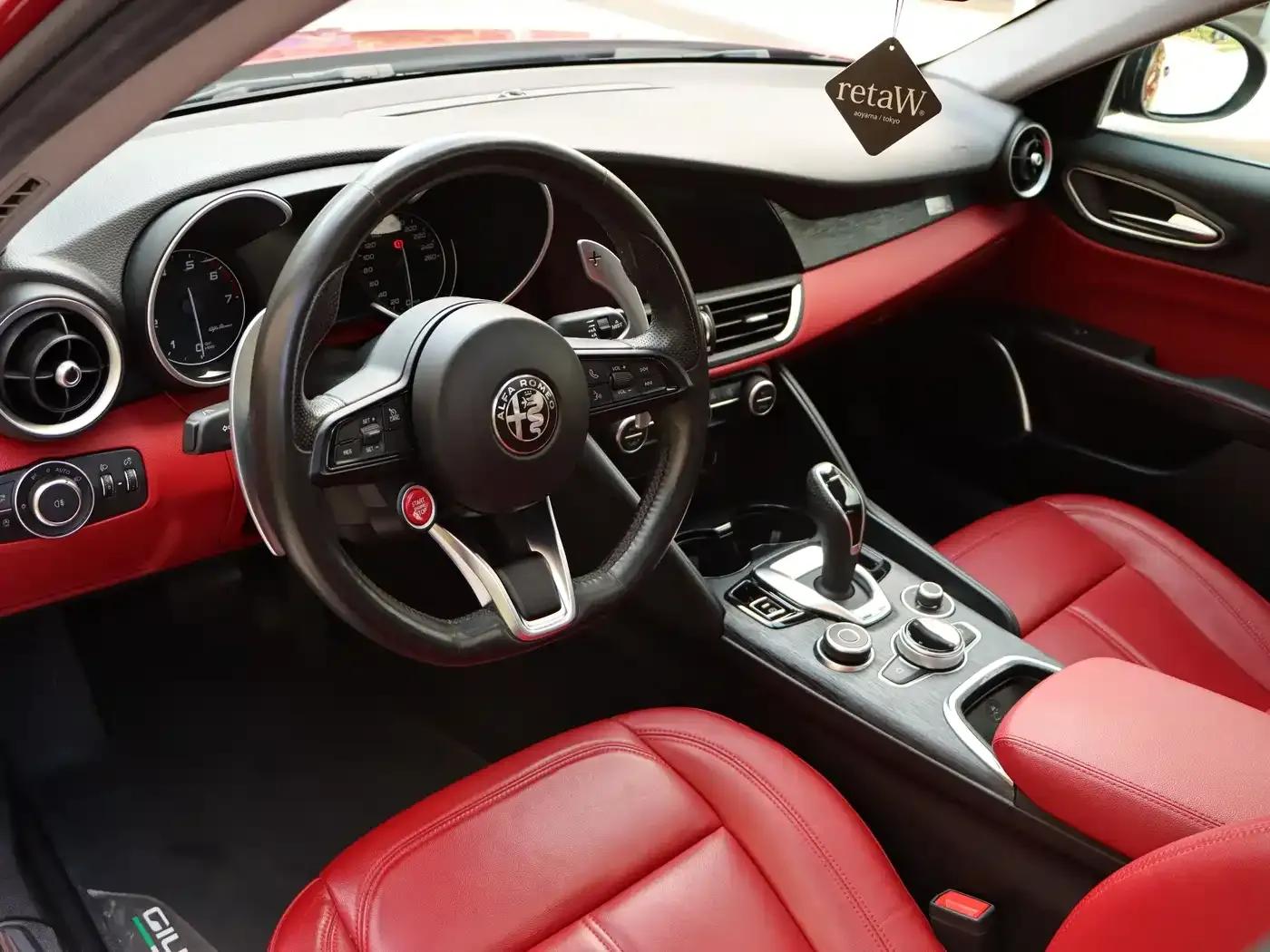 2012 Virage 6.0 Coupe — миниатюра 13
