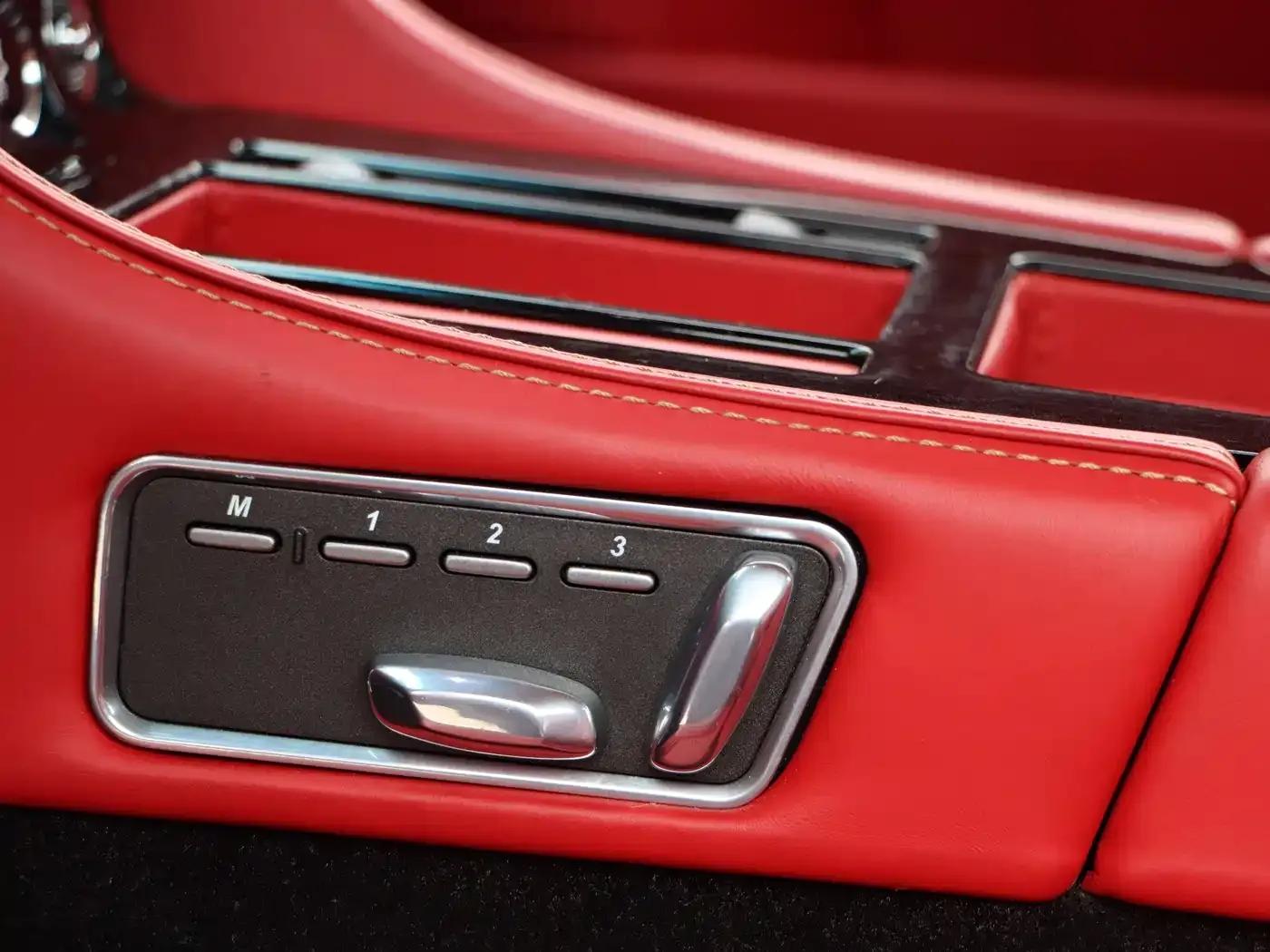 2012 Virage 6.0 Coupe — миниатюра 30