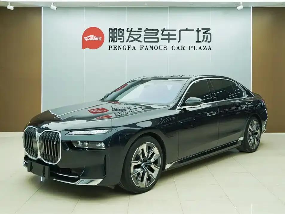 BMW i7 2023 xDrive60L Luxury Package — миниатюра 1