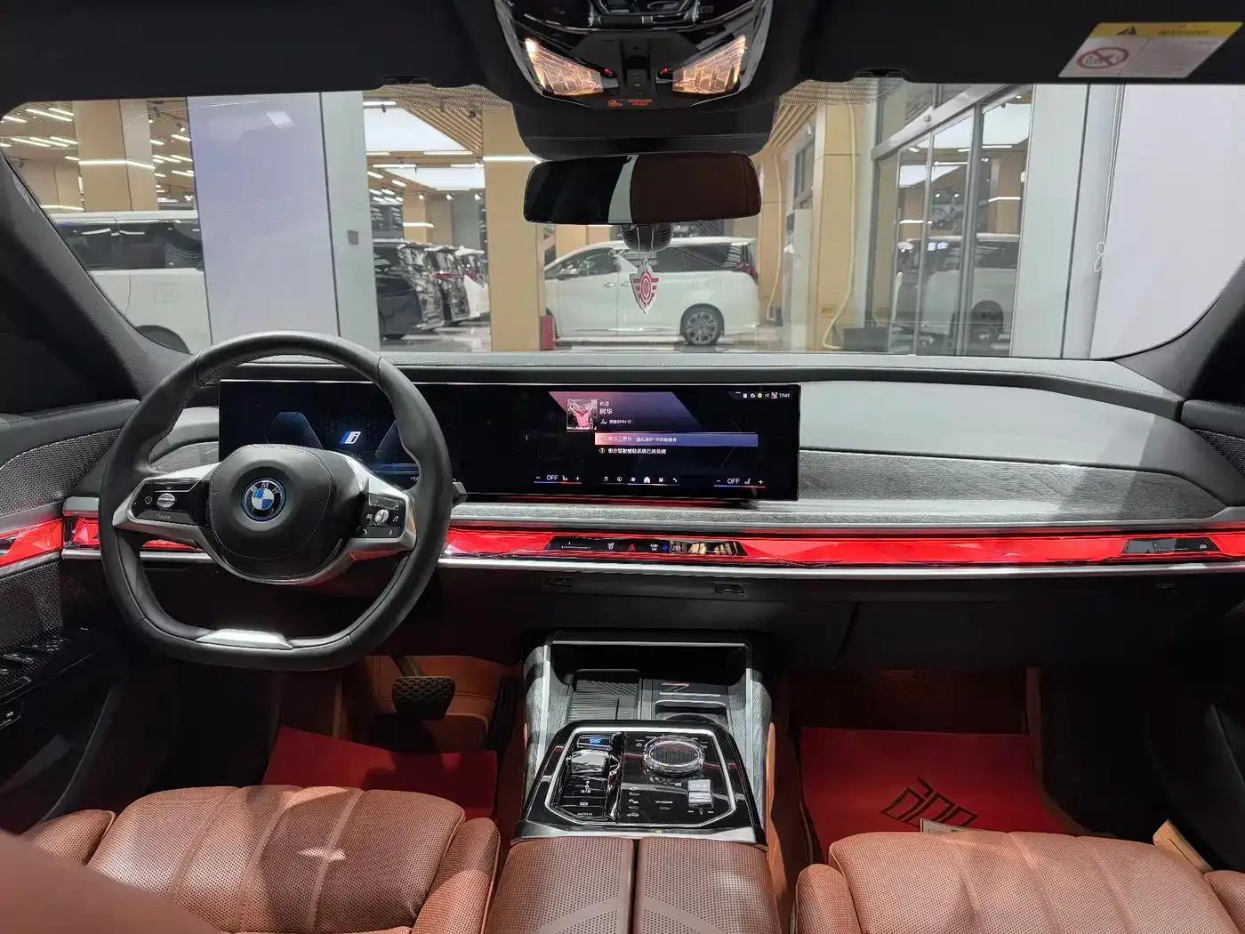 BMW i7 2023 eDrive50L Luxury Package — миниатюра 14