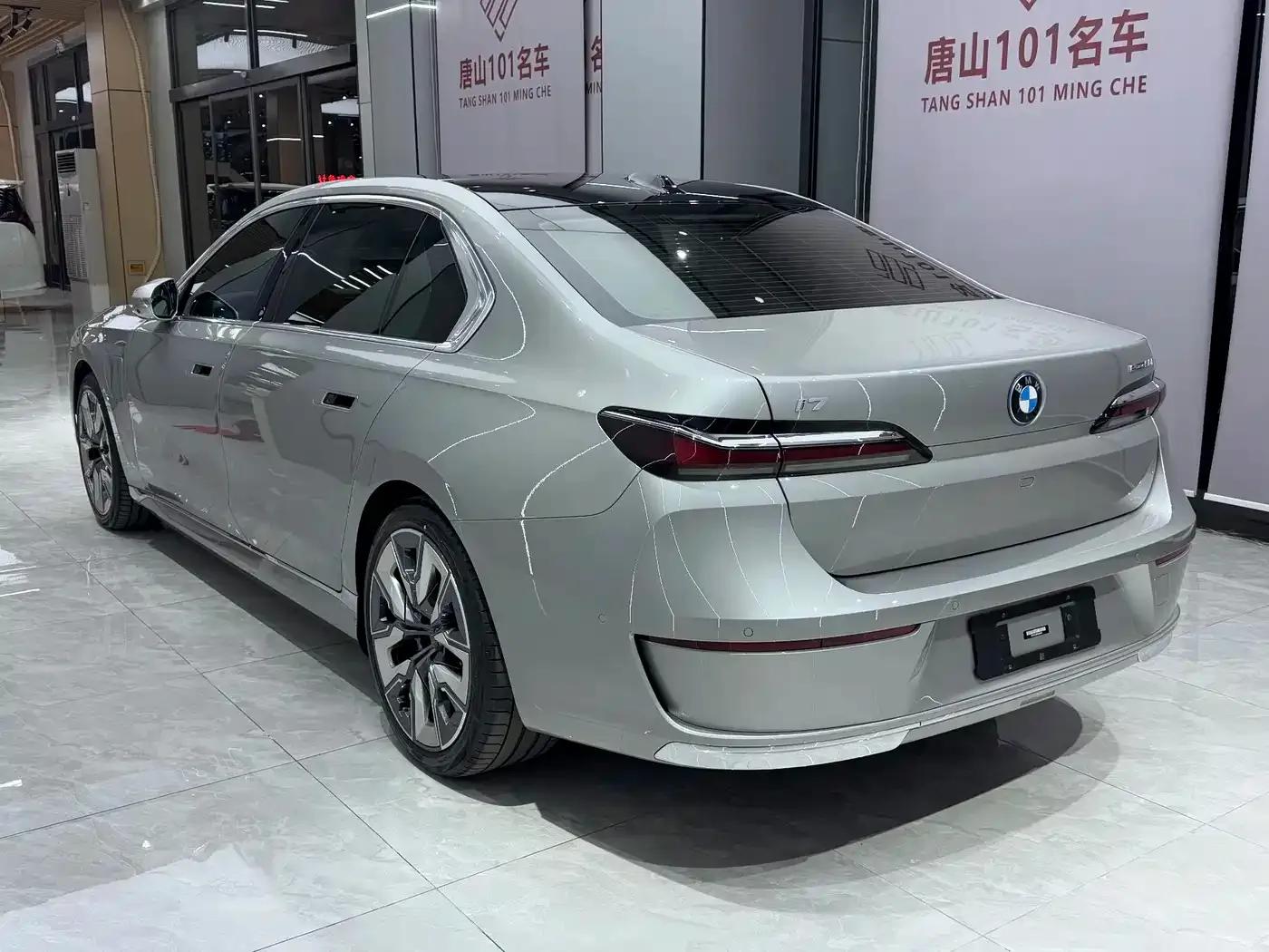 BMW i7 2023 eDrive50L Luxury Package — миниатюра 8