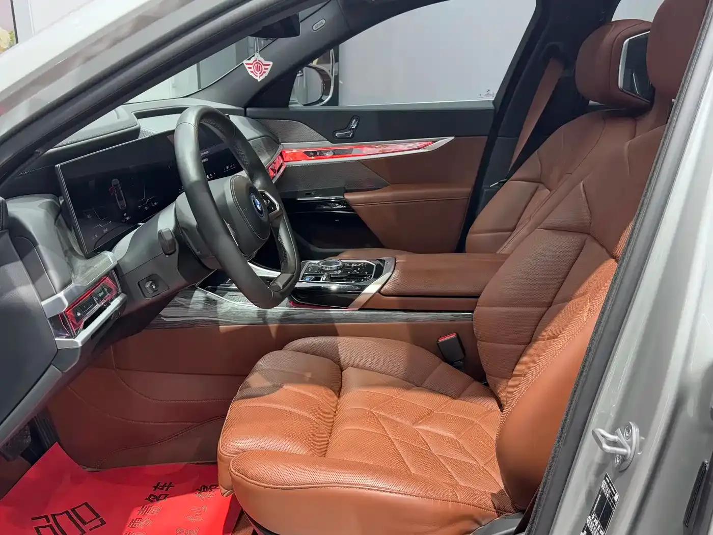 BMW i7 2023 eDrive50L Luxury Package — миниатюра 10