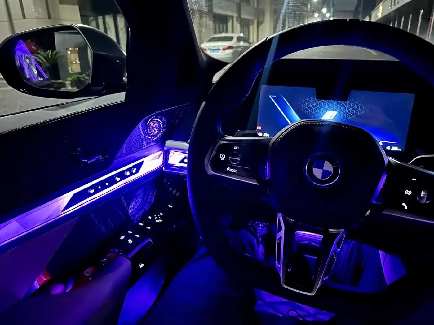 2023 BMW i7 xDrive60L M Sport Package — миниатюра 34