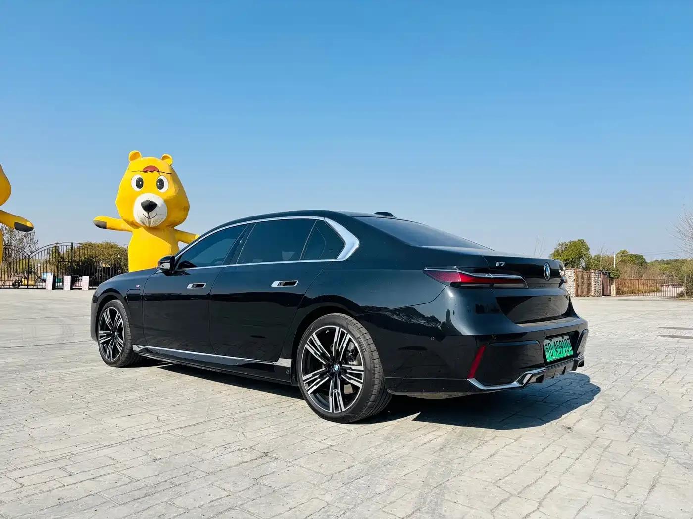 BMW i7 2023 eDrive50L M Sport Package — миниатюра 4