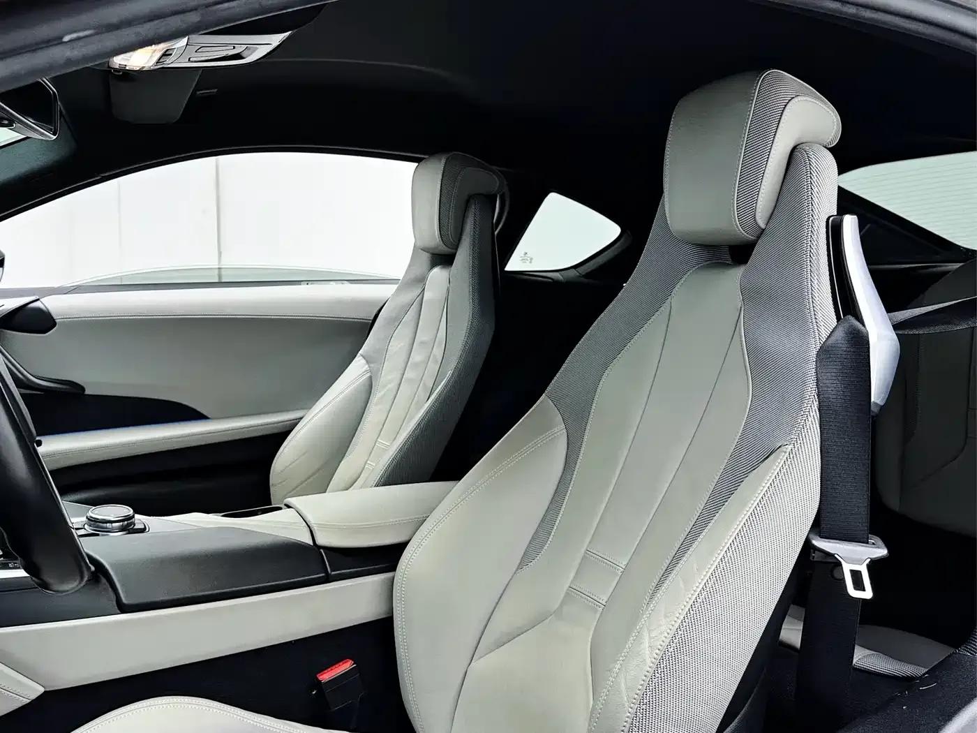 BMW i8 2014 Standard Edition — миниатюра 17