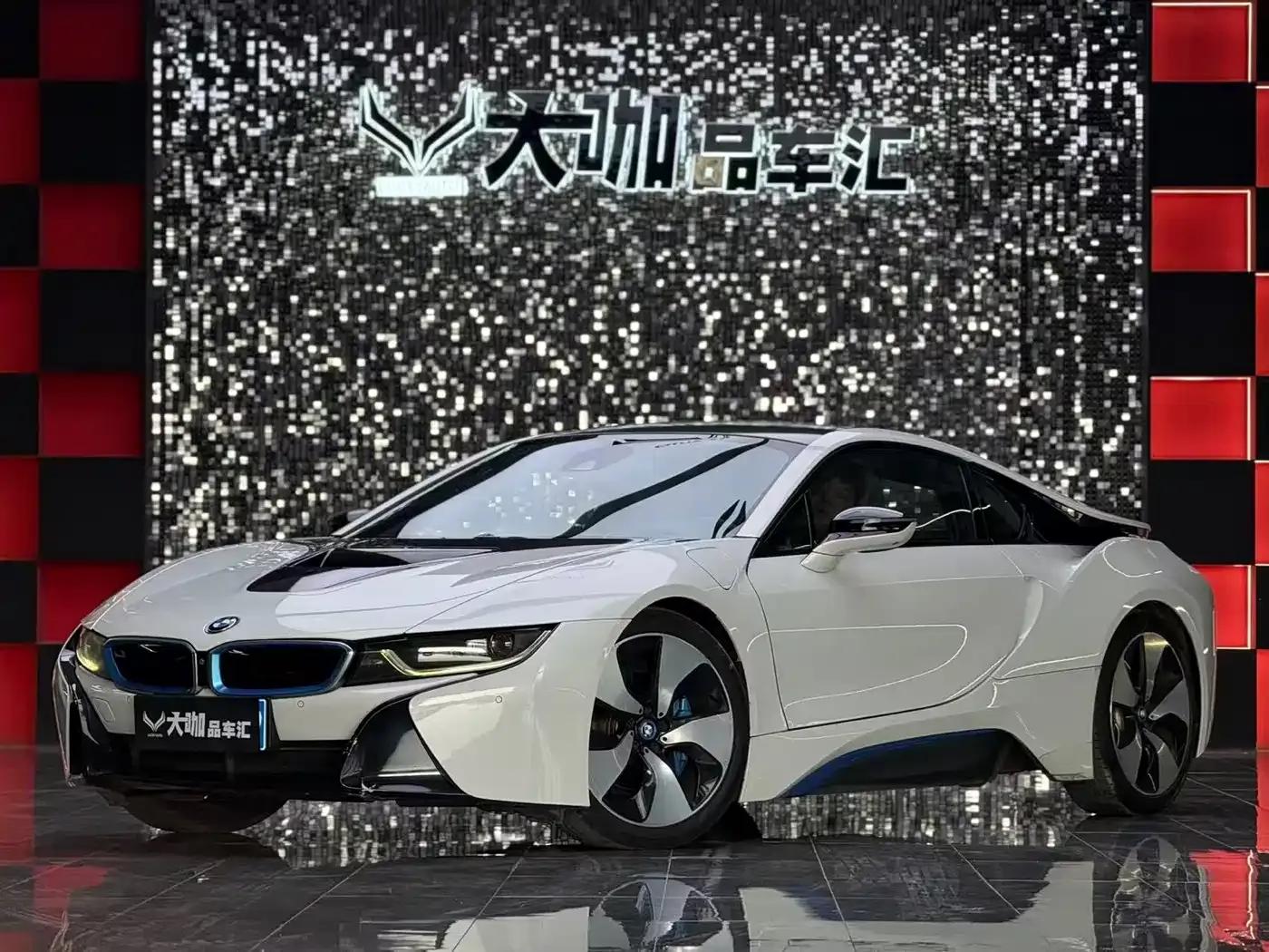 BMW i8 2014 Standard Edition — миниатюра 1