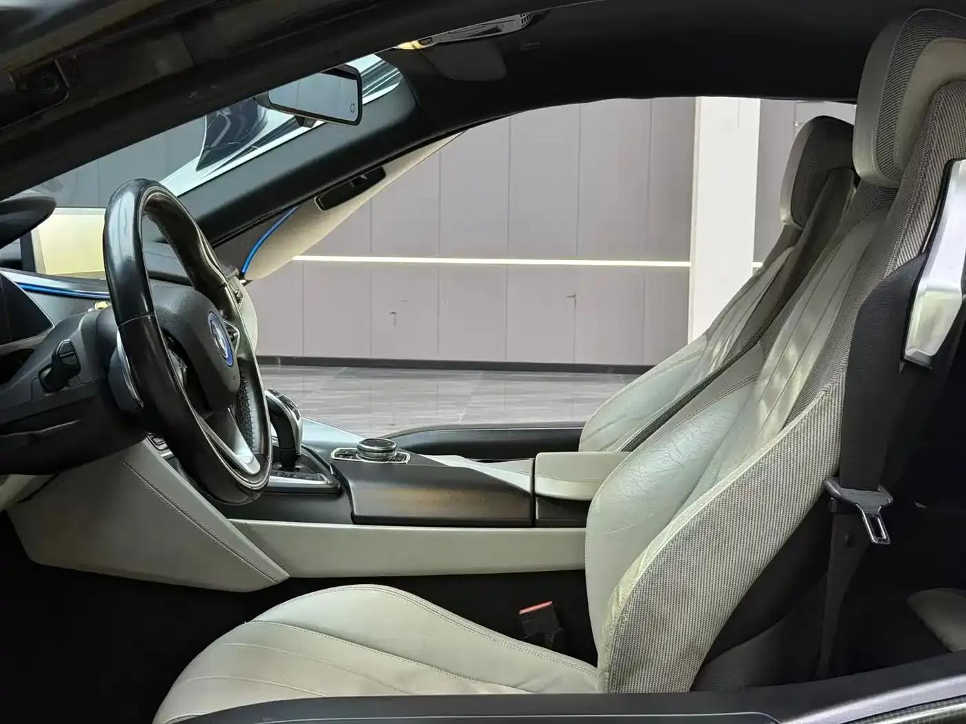 BMW i8 2014 Standard Edition — миниатюра 8
