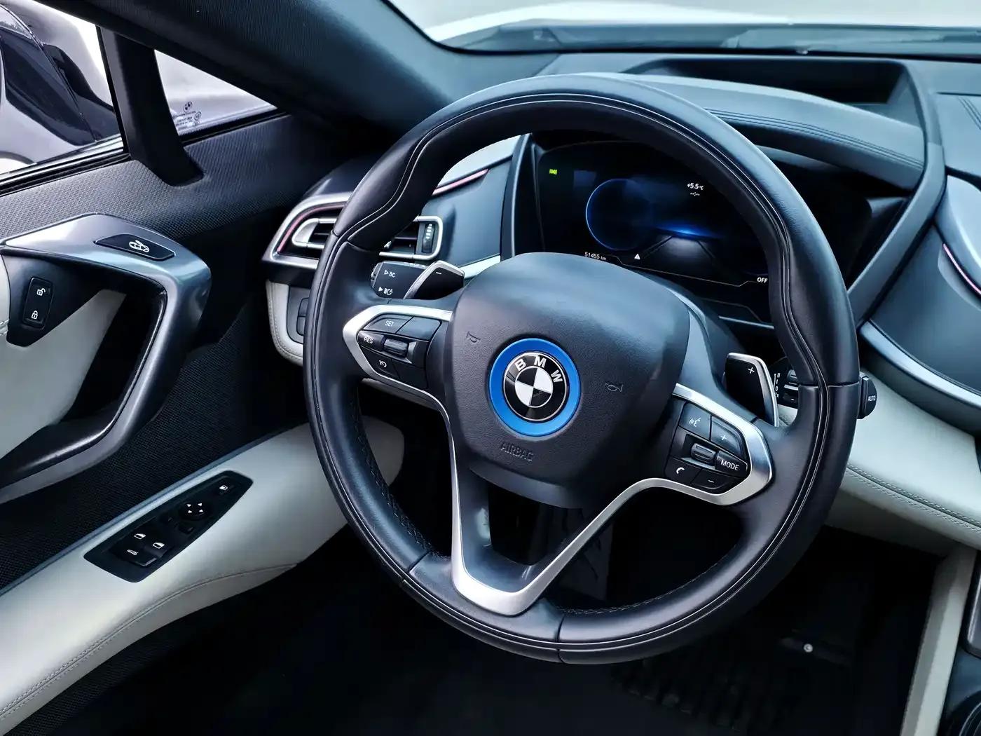 BMW i8 2014 Standard Edition — миниатюра 28