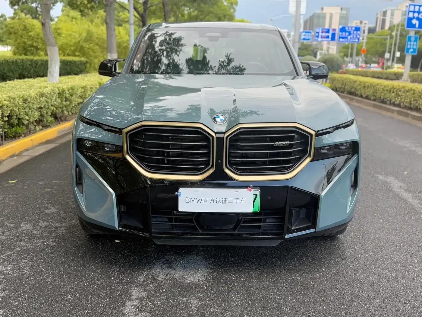 BMW XM 2023 Base Model — миниатюра 2