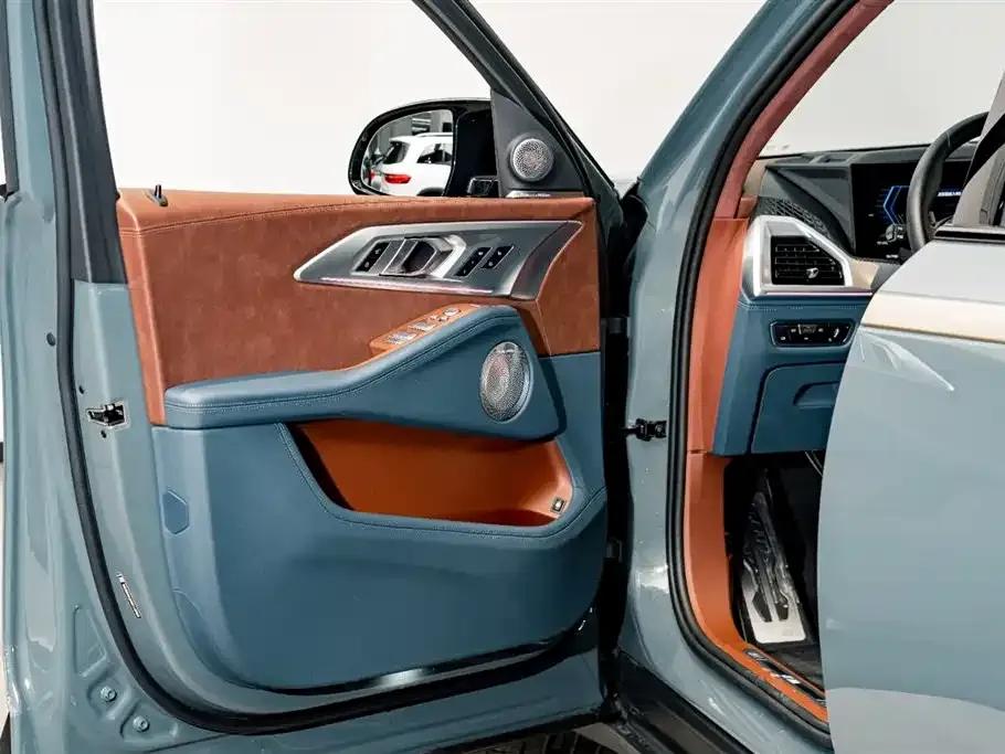 BMW XM 2023 Base Model — миниатюра 23