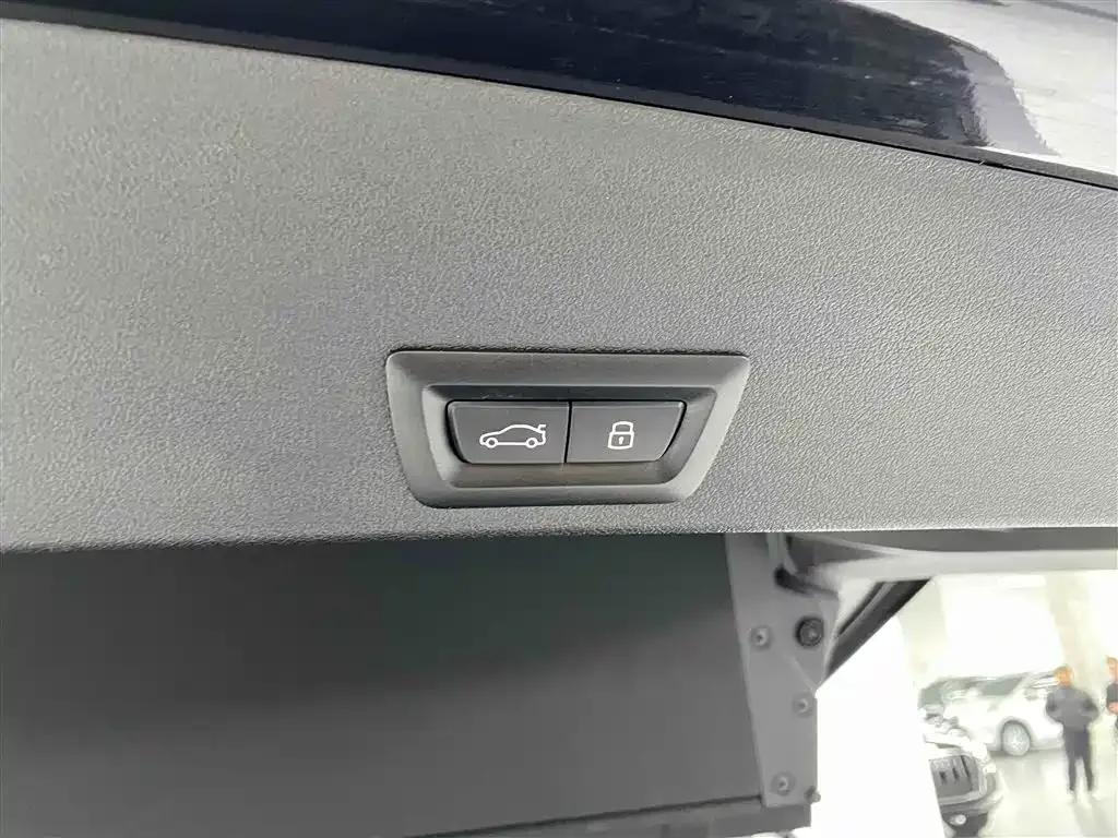 BMW XM 2023 Base Model — миниатюра 34
