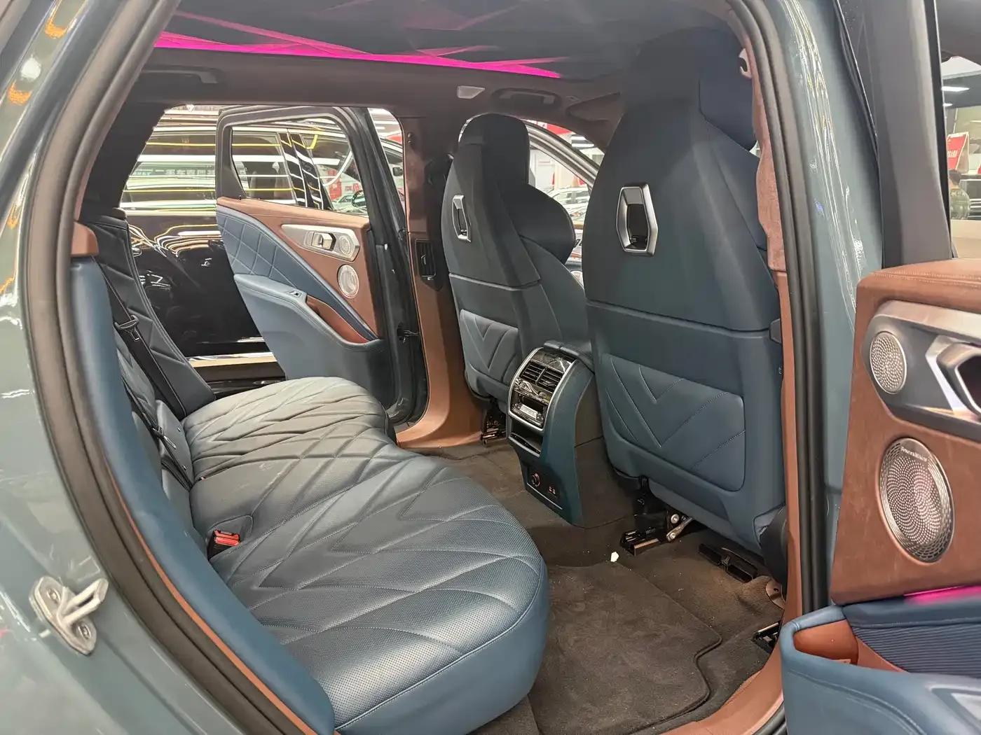 BMW XM 2023 50e — миниатюра 14