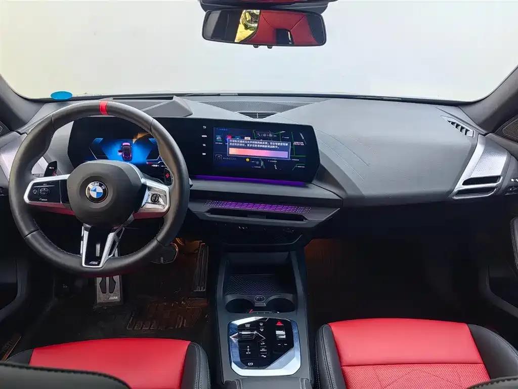 2025 BMW M235L — миниатюра 12