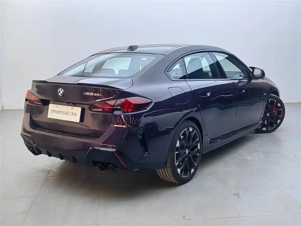 2025 BMW M235L — миниатюра 5