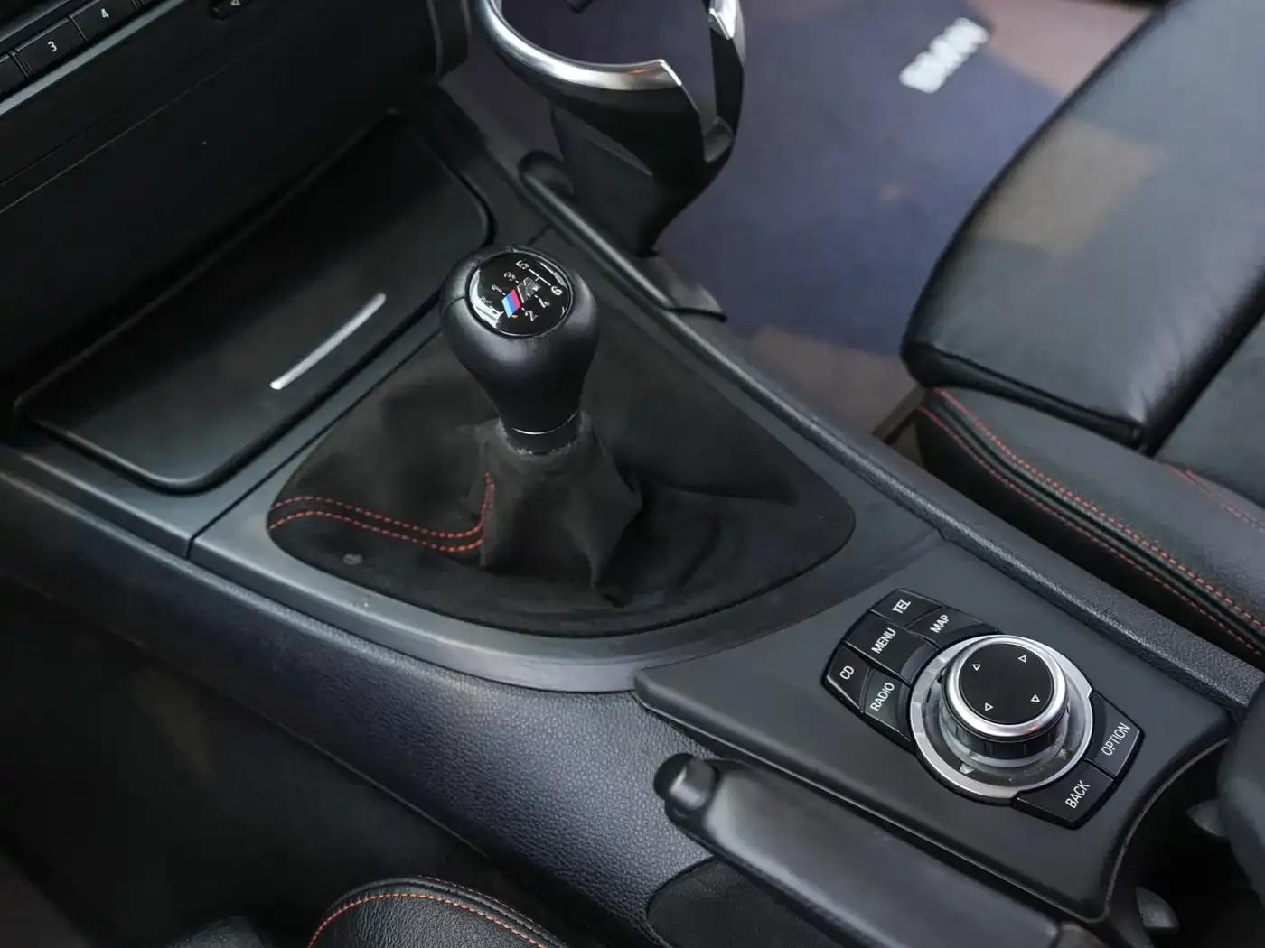 2011 BMW 1 Series M Coupe — миниатюра 19