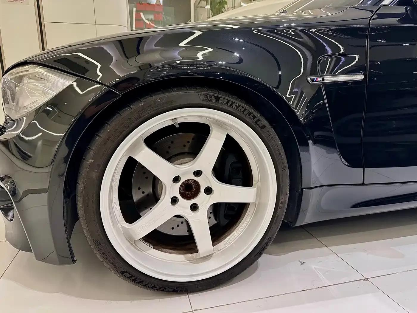 2011 BMW 1 Series M Coupe — миниатюра 9