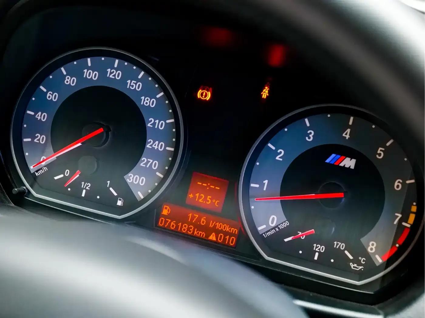 2011 BMW 1 Series M Coupe — миниатюра 14