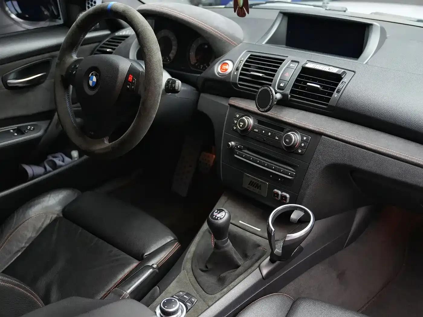 2011 BMW 1 Series M Coupe — миниатюра 15