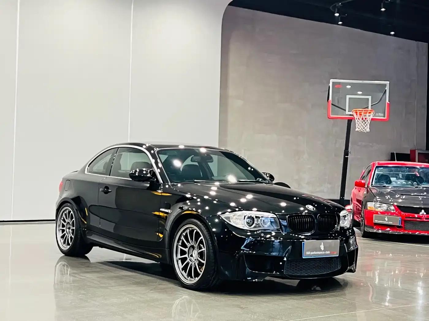 2011 BMW 1 Series M Coupe — миниатюра 1