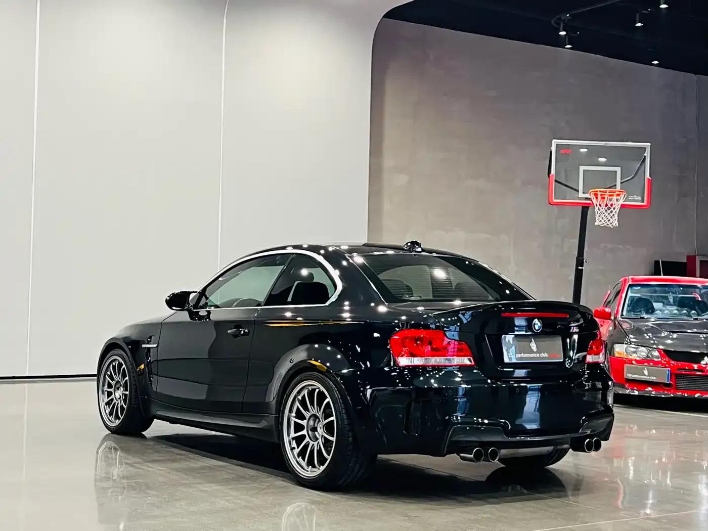 2011 BMW 1 Series M Coupe — миниатюра 7
