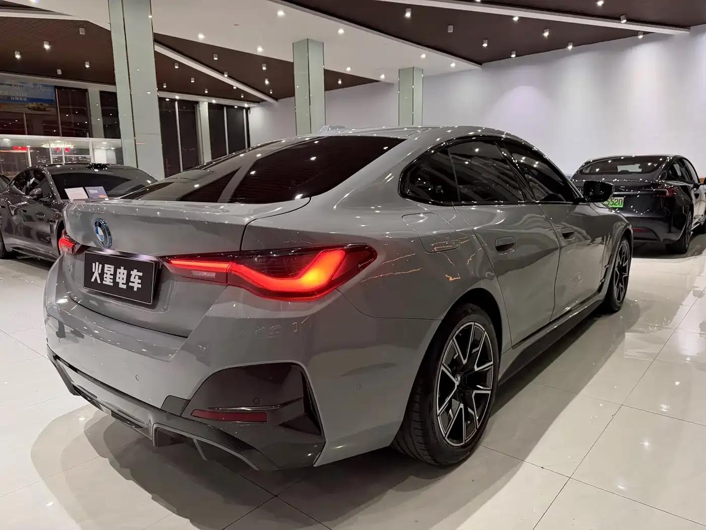 BMW i4 2023 eDrive40 — миниатюра 13