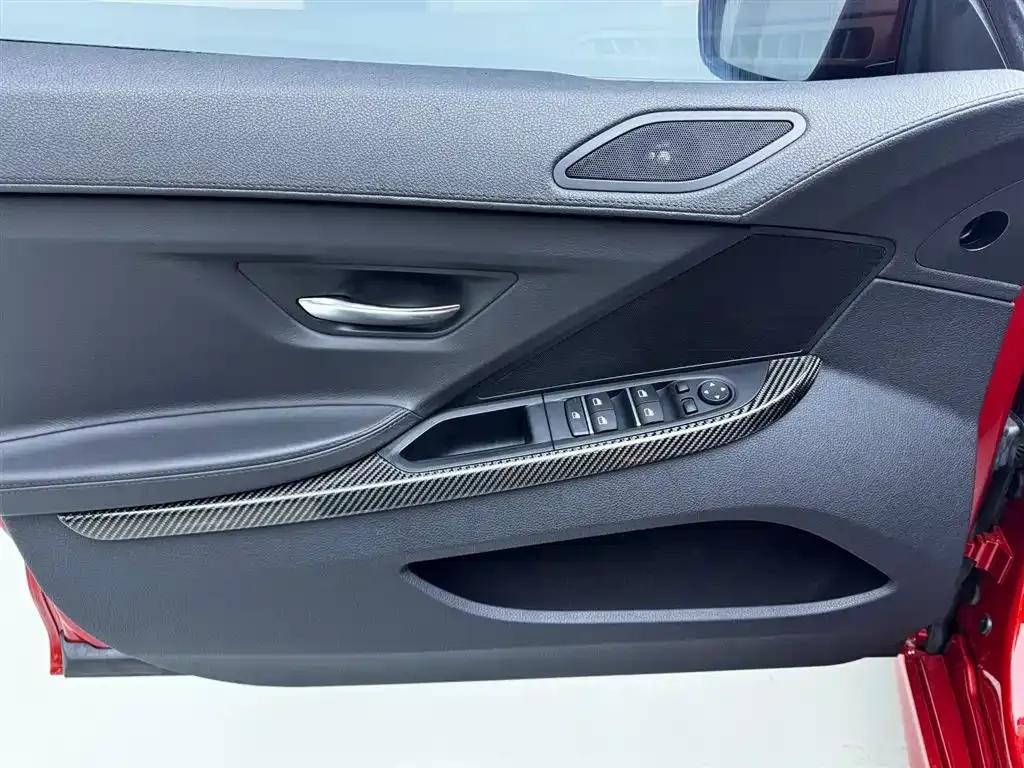 2013 BMW M6 Coupe — миниатюра 11