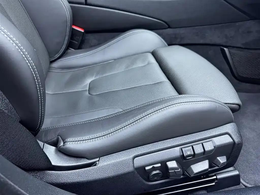 2013 BMW M6 Coupe — миниатюра 21