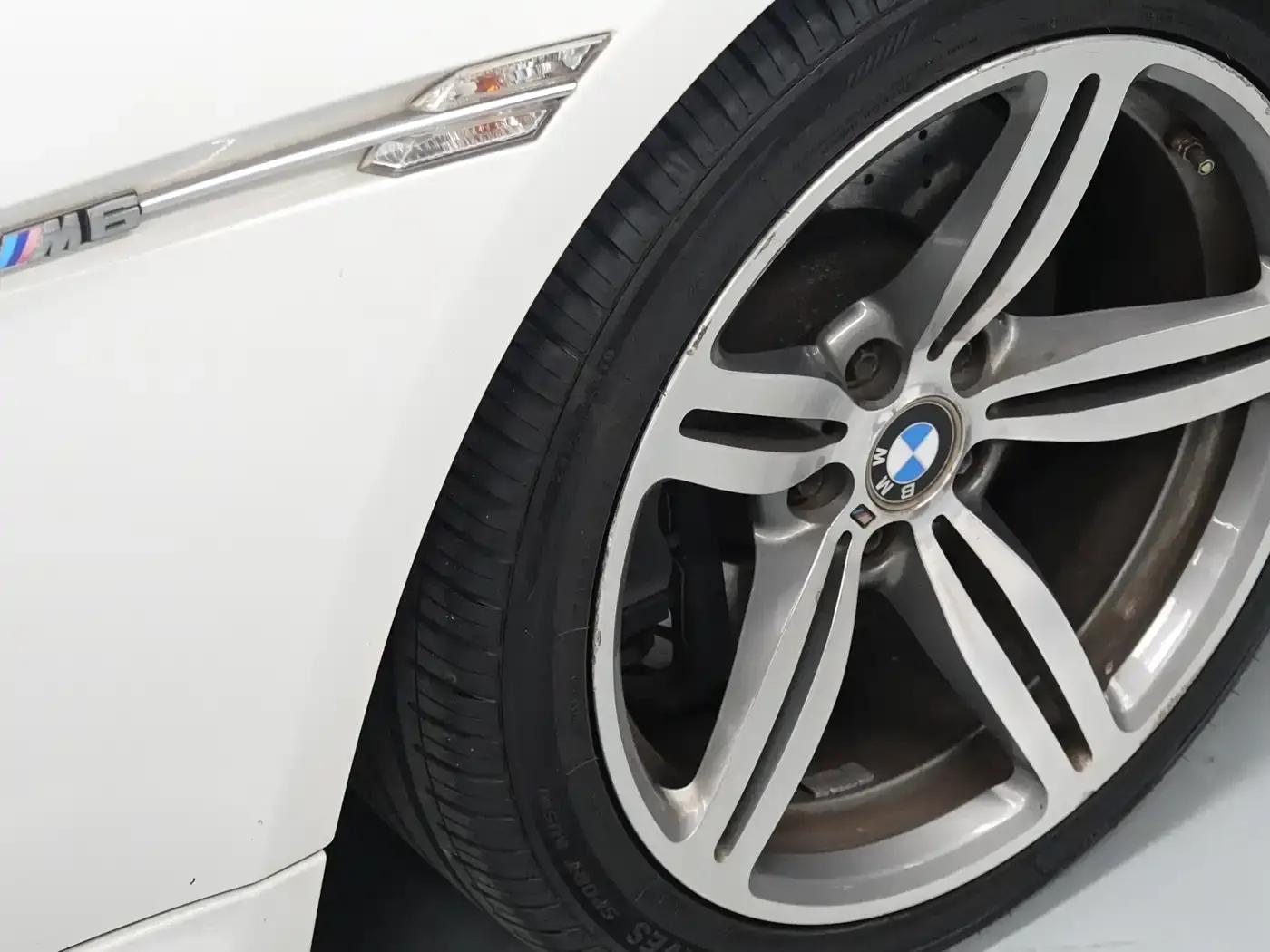 BMW M6 2006 — миниатюра 21