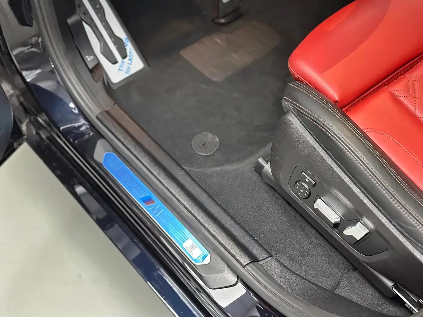 2022 BMW X3 M40i — миниатюра 22