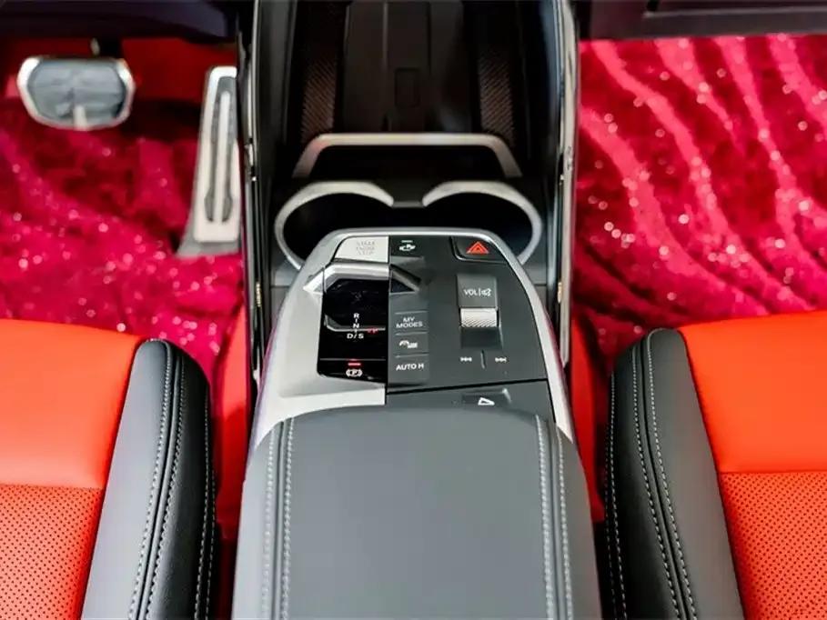 BMW X1 M35Li 2024 Model — миниатюра 12