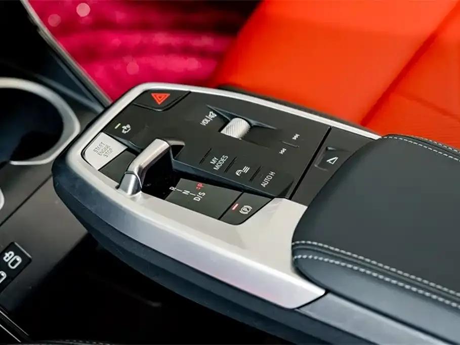 BMW X1 M35Li 2024 Model — миниатюра 14