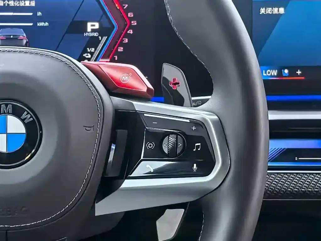 BMW M5 PHEV 2025 M5 — миниатюра 16