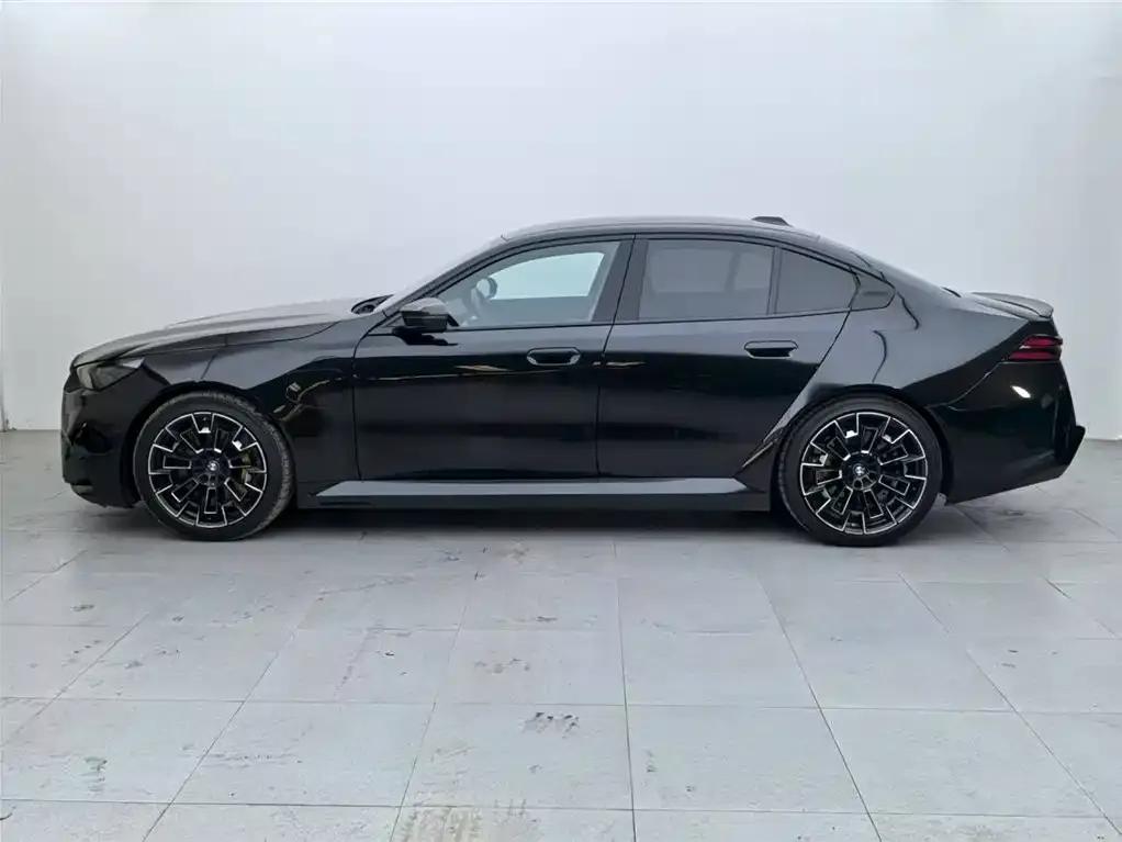 BMW M5 PHEV 2025 M5 — миниатюра 4