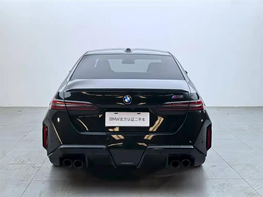 BMW M5 PHEV 2025 M5 — миниатюра 5