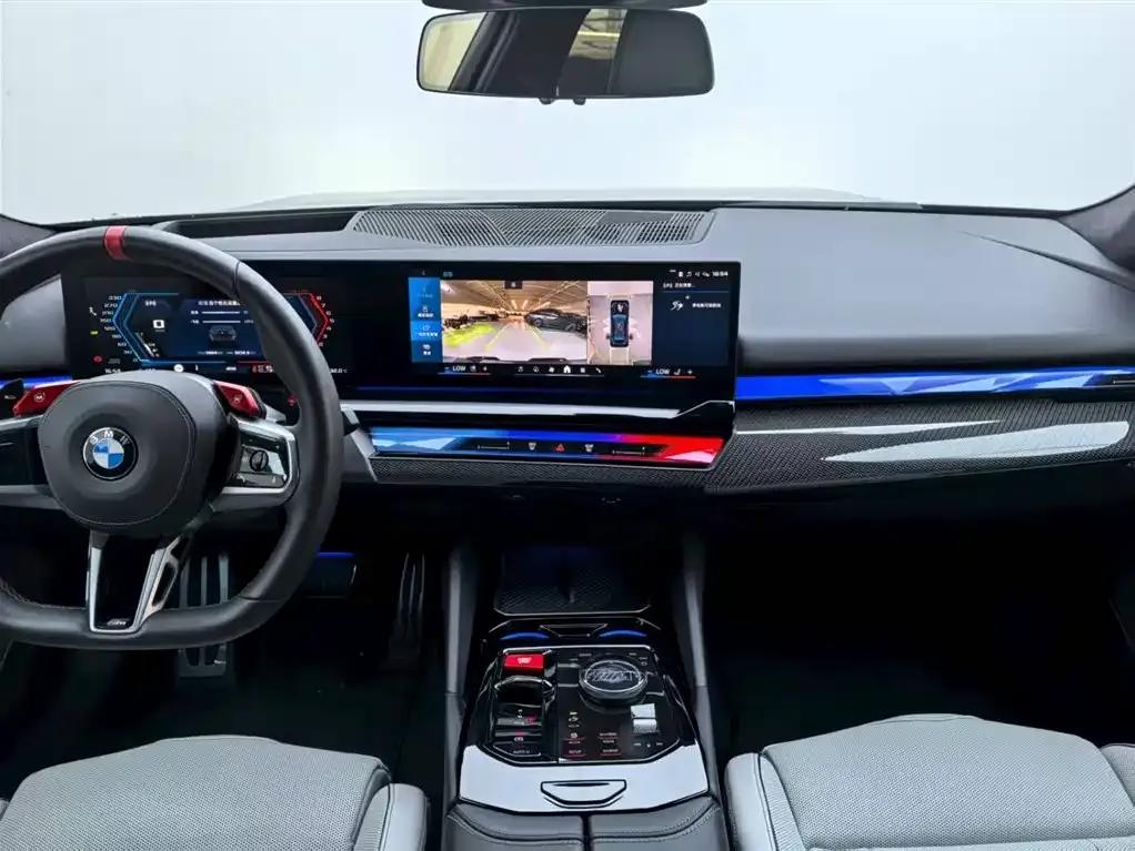 BMW M5 PHEV 2025 M5 — миниатюра 7