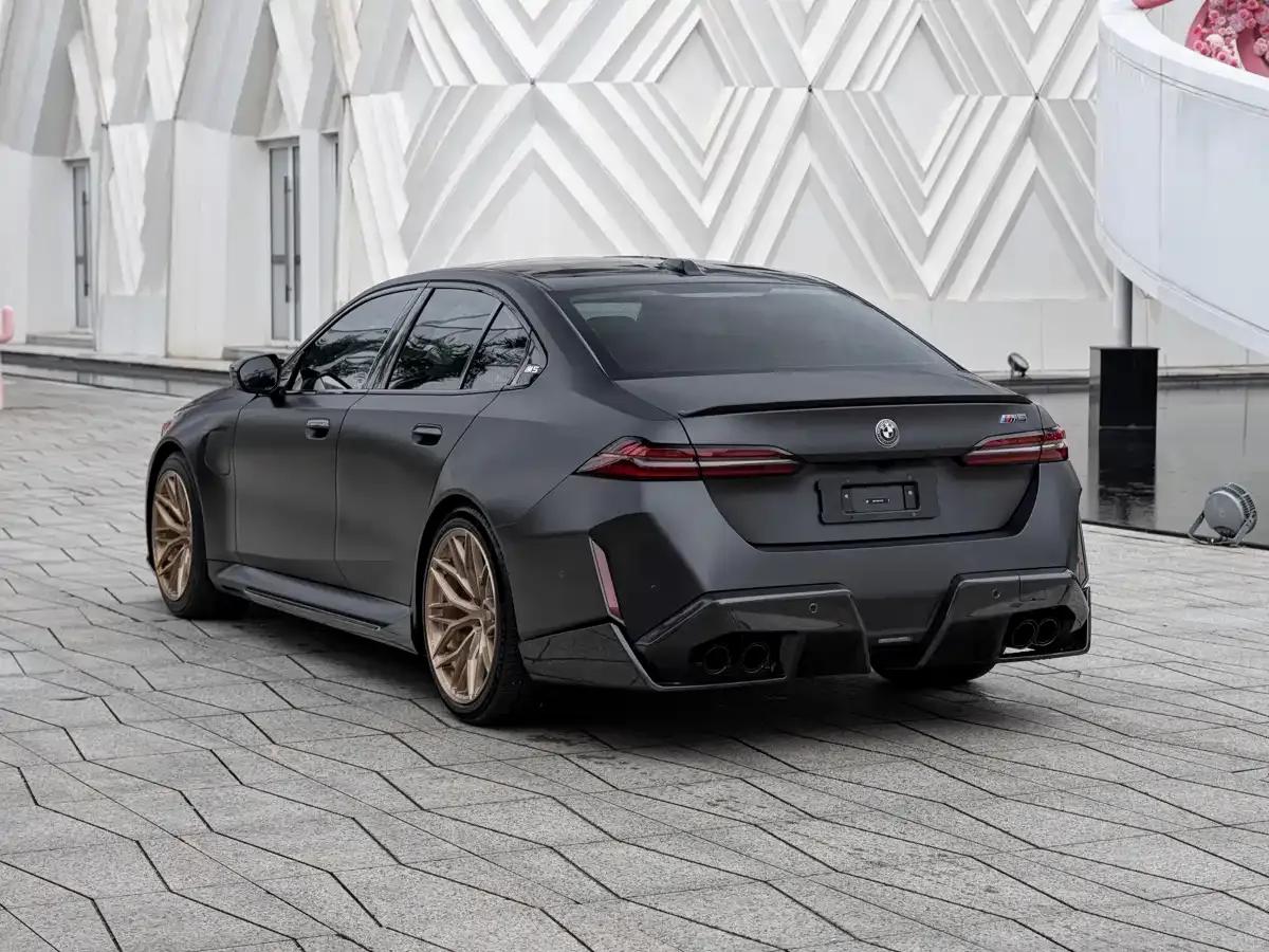 BMW M5 PHEV 2025 M5 — миниатюра 4