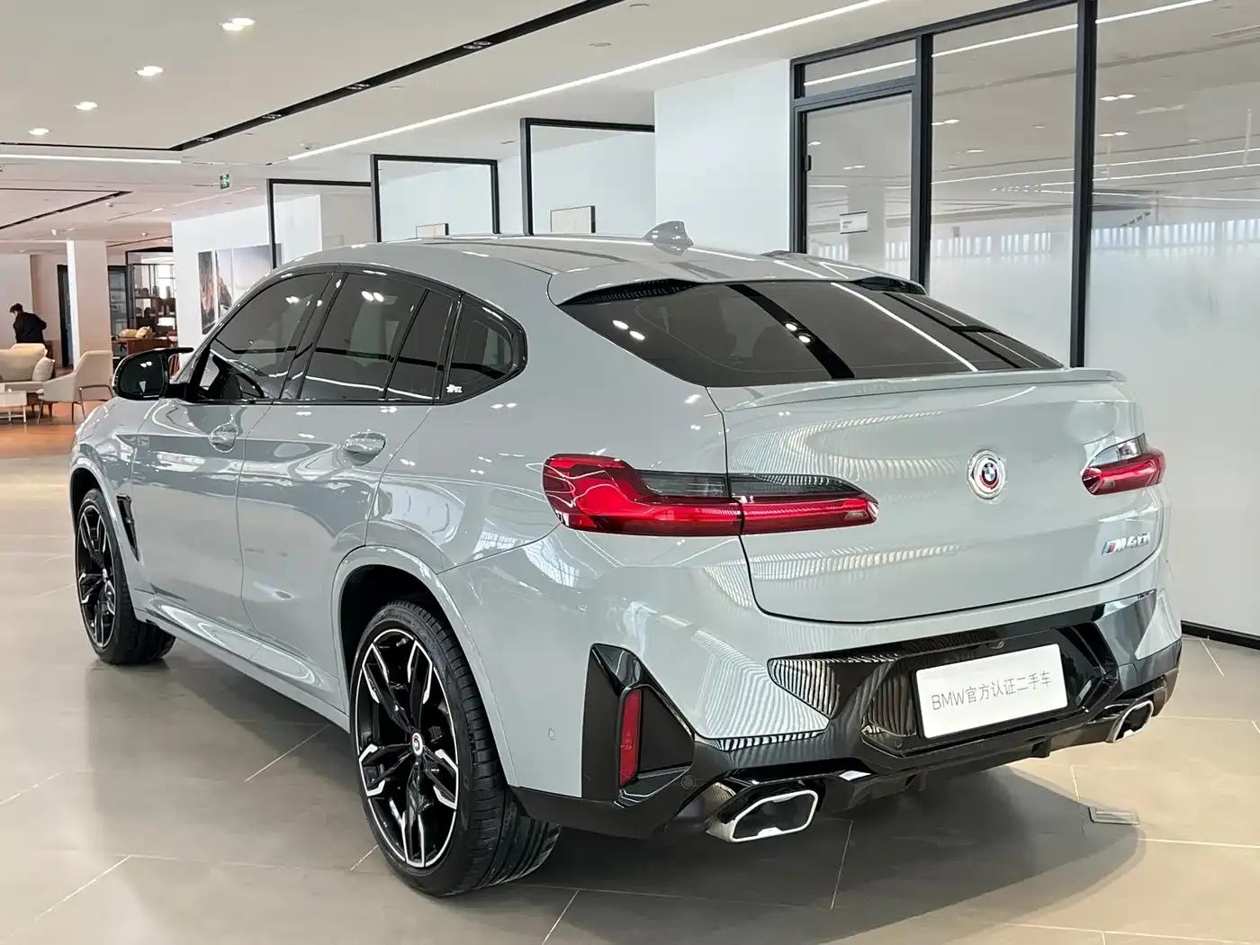 2022 BMW X4 M40i — миниатюра 22