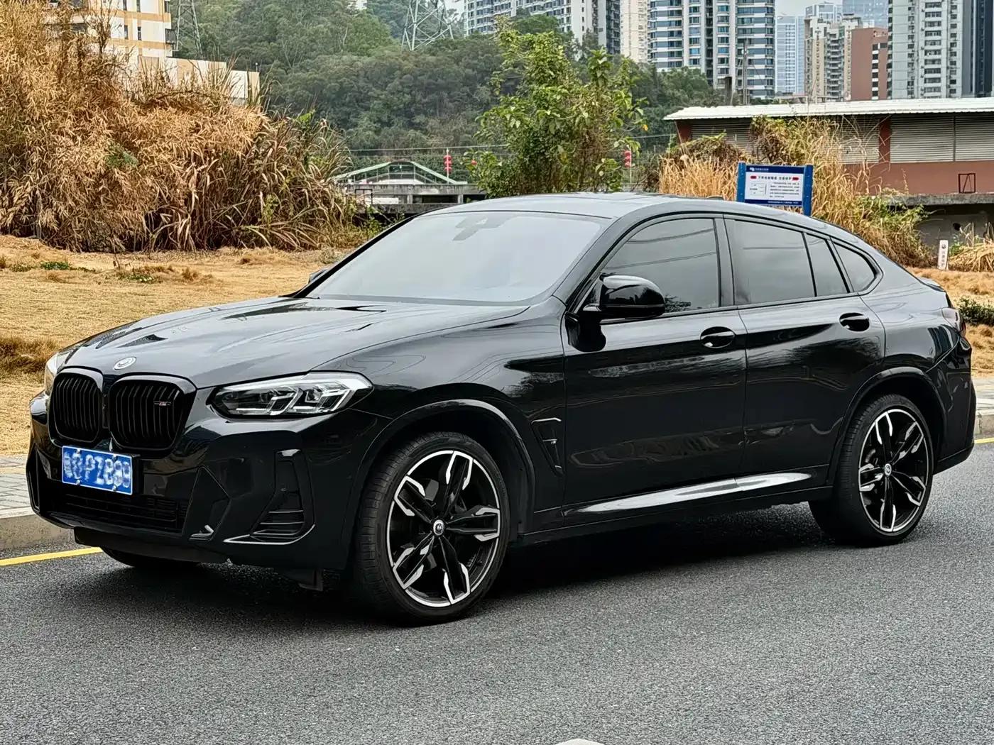 2022 BMW X4 M40i — миниатюра 1