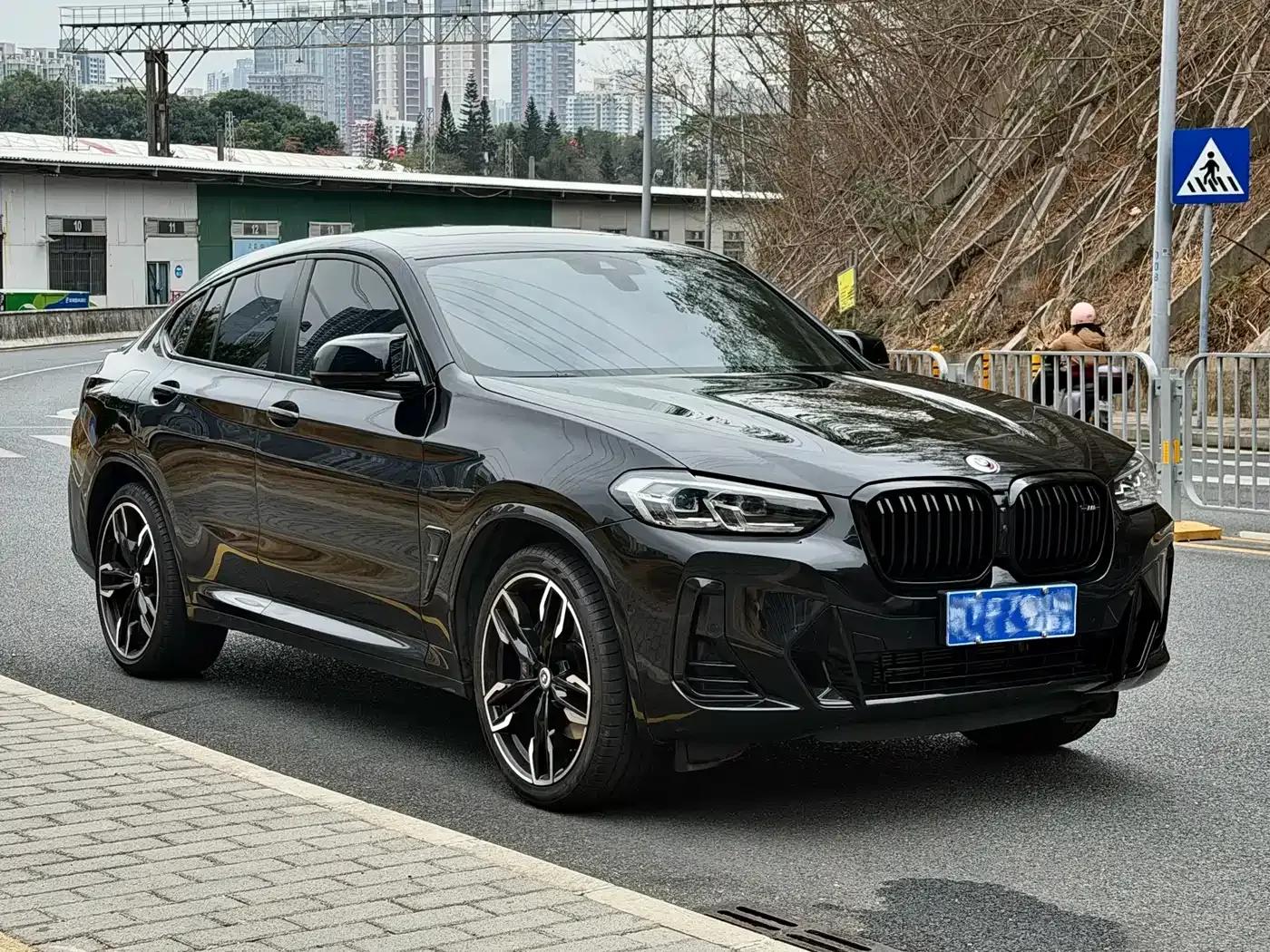 2022 BMW X4 M40i — миниатюра 3