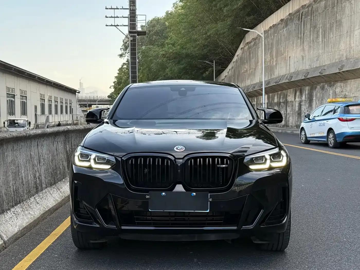 2022 BMW X4 M40i — миниатюра 3
