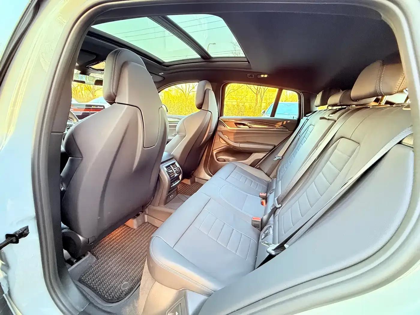 2022 BMW X4 M40i — миниатюра 11