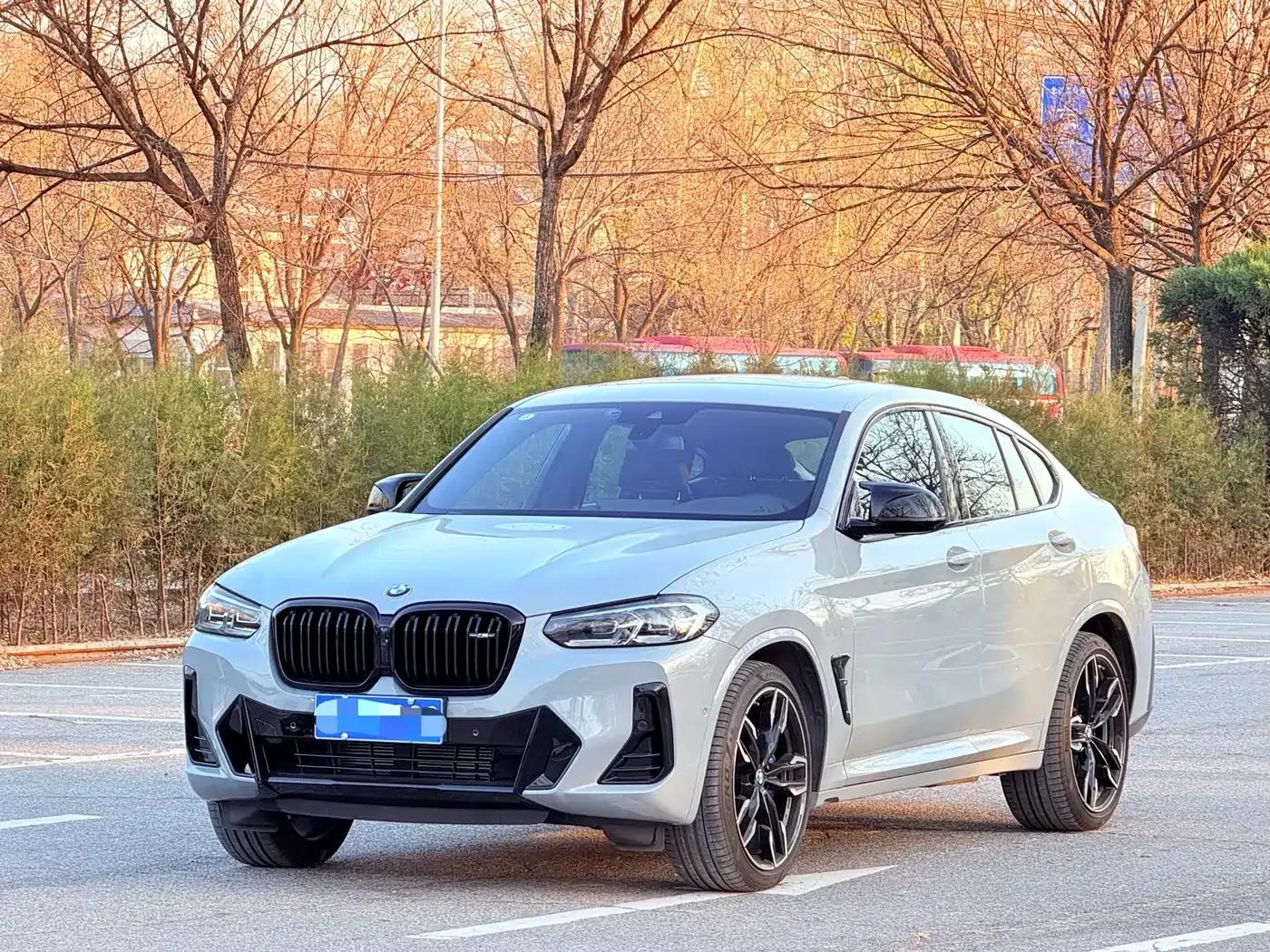 2022 BMW X4 M40i — миниатюра 21