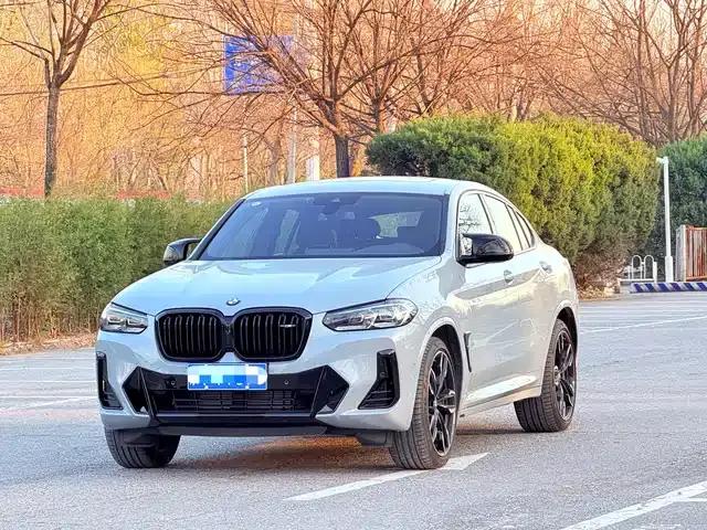 2022 BMW X4 M40i