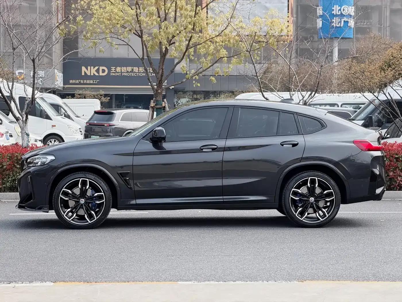 2022 BMW X4 M40i — миниатюра 12