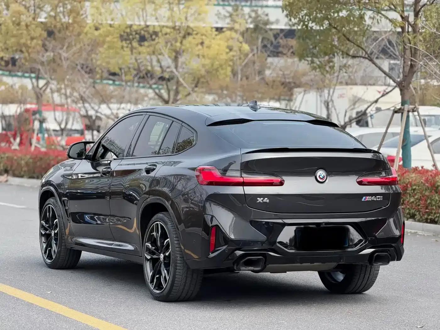 2022 BMW X4 M40i — миниатюра 15
